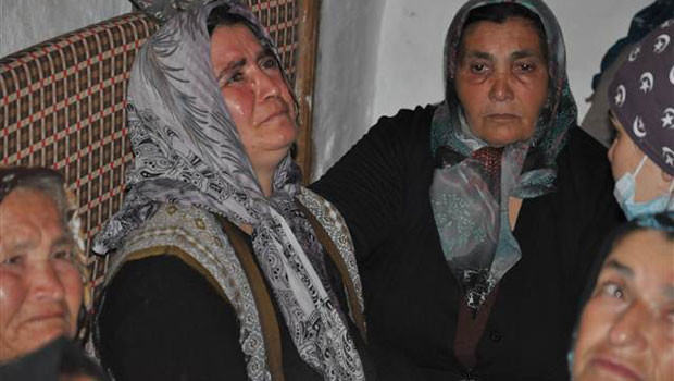 Yüksekovadaki 3 şehit için tören