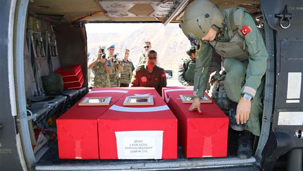 Yüksekovadaki 3 şehit için tören