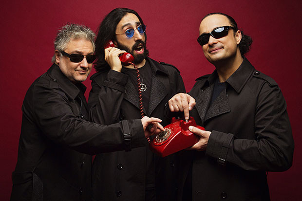 Tarkan yeni albüm yapınca nostalji mi oluyor