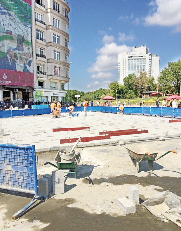 Maçlarda bant reklam yasağınaitiraz eden tek medya kuruluşu var