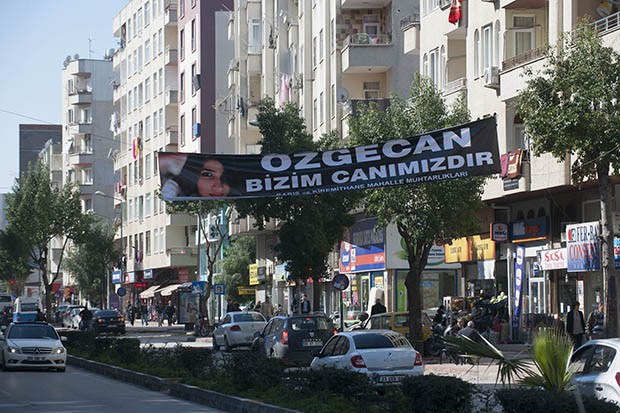 Özgecan’ın herkesi şaşırtan babası Mehmet Aslan: Kalbime ateş düştü ben yandım