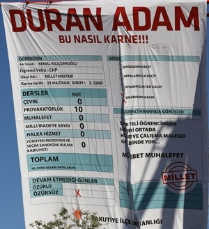 Başbakandan eylemcilerin sığındığı otele şok suçlama