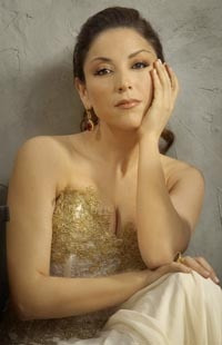 İsyan etmemi istedikleri için üzerime geliyorlar