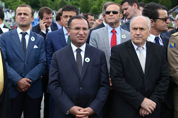 Srebrenitsada 19 yıldır dinmeyen acı