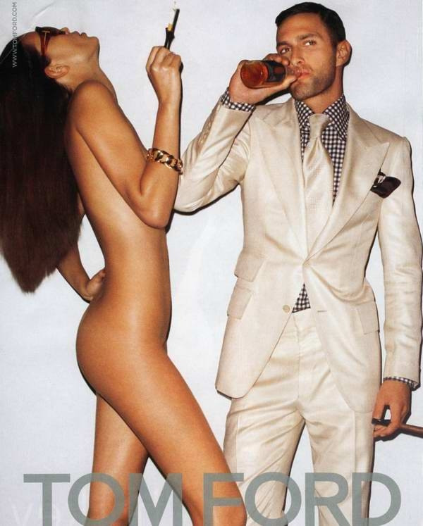 Reklamcının popo saplantısı