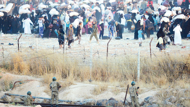 Suriye tarafından Mehmetçike ateş açıldı: 1 şehit, 2 asker yaralı