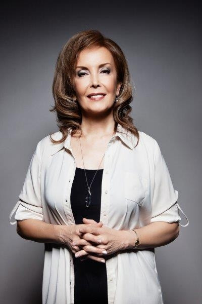 Oğullarına kıyamayan analar, gelinlerine birer ‘koca bebek’ teslim ediyorlar