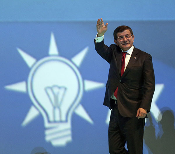 Anayasadaki Türk ifadesi çıkıyor mu