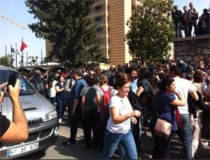 Gezi Parkına ikinci şafak baskını