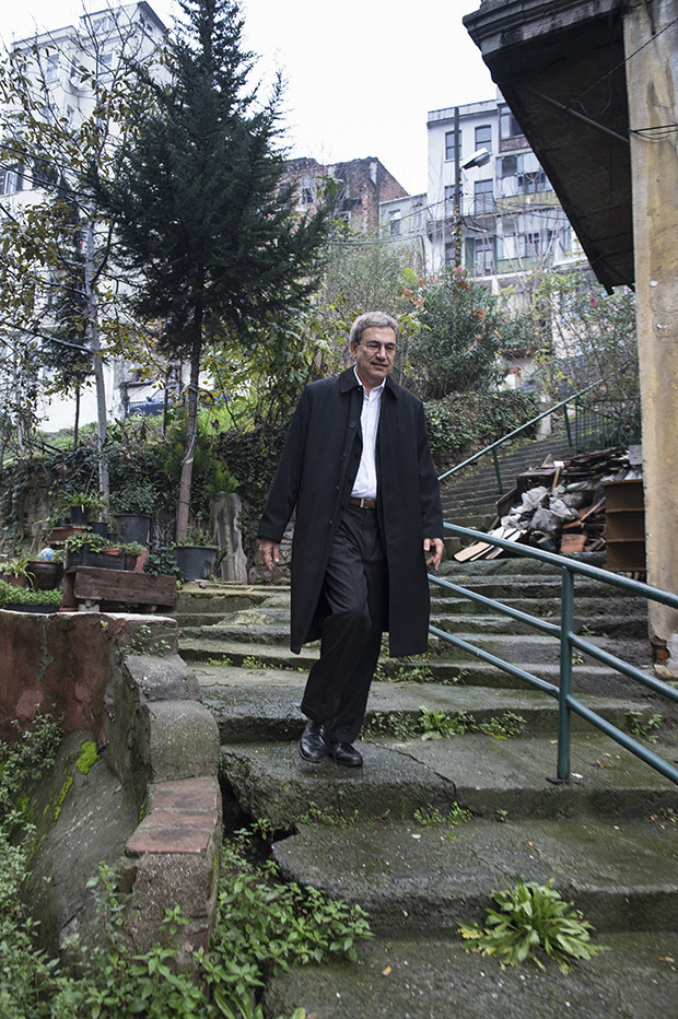 Orhan Pamuk: Türkiye’de düşünce özgürlüğü yerlerde sürünüyor
