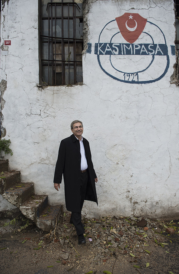 Orhan Pamuk: Türkiye’de düşünce özgürlüğü yerlerde sürünüyor