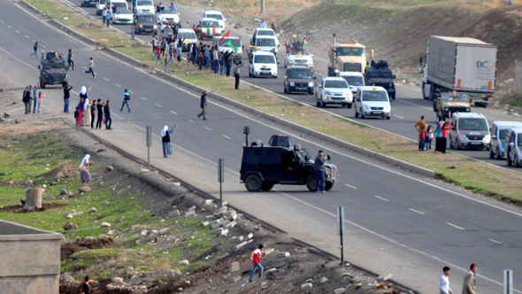 Erbilden yola çıkan Peşmerge grubu Mardinde