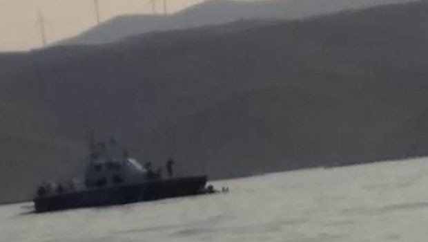 Yunan Sahil Güvenliği mülteci botunu patlattı iddiası