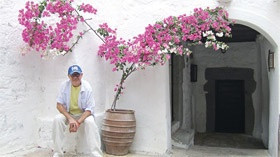 /images/100/0x0/55eafeedf018fbb8f8a42e44