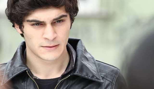 Tatlı Küçük Yalancılar bu akşam Star Tvde 7.bölümde büyük sürpriz ne