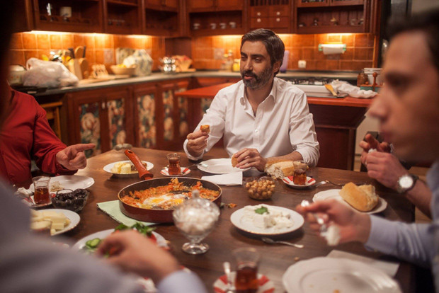 Kurtlar Vadisi Pusu yeni bölüm (240) bu hafta yok çünkü...