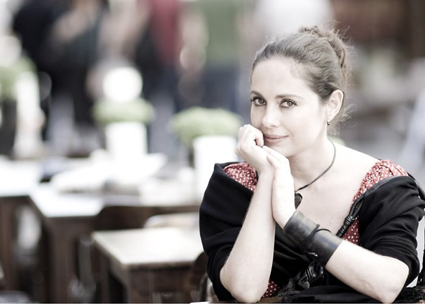 Nilüfer Açıkalın: Önce şampanyasonra sex on the beach