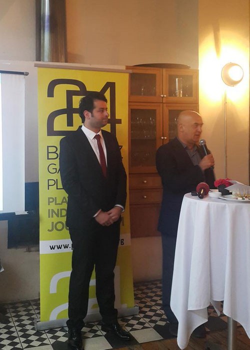 Hürriyete AB gazetecilik ödülü