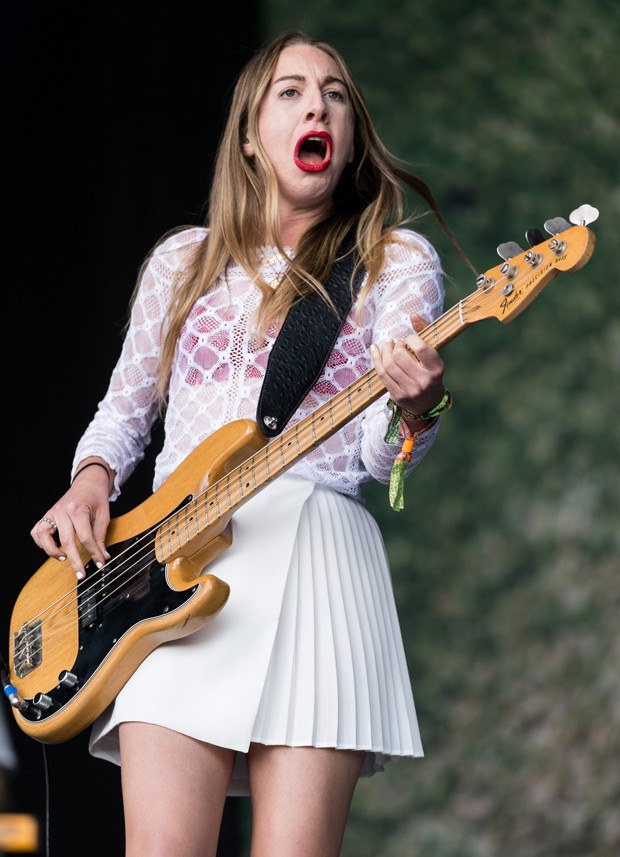 Glastonbury Müzik Festivaline Haim damgasını vurdu