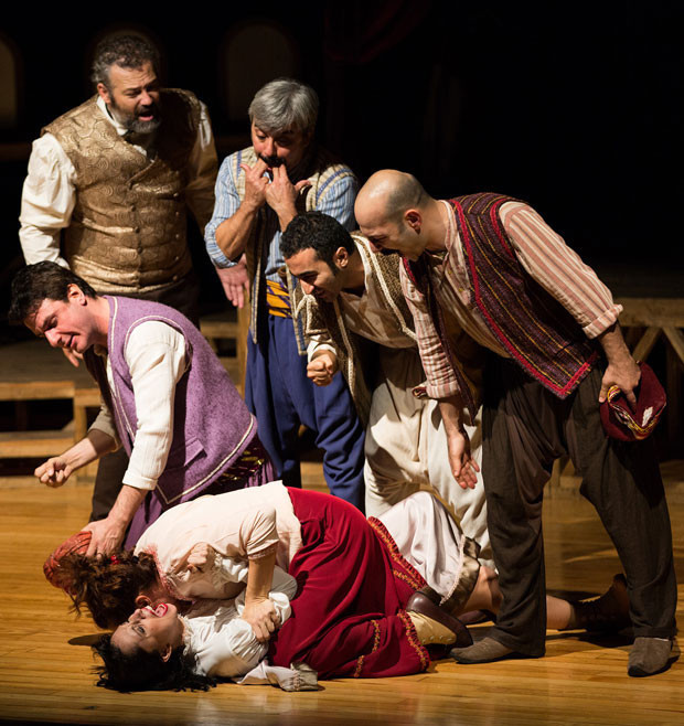 Levent Üzümcü: Ege Denizi insan mezarlığına döndü