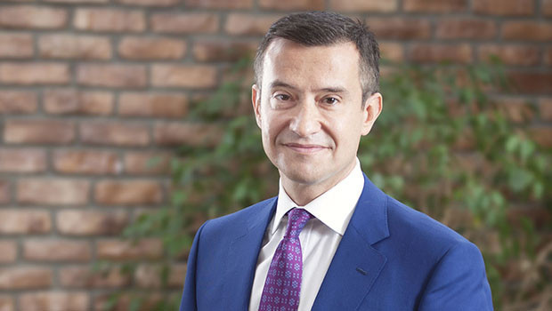 Alışverişin liderine dev yatırım