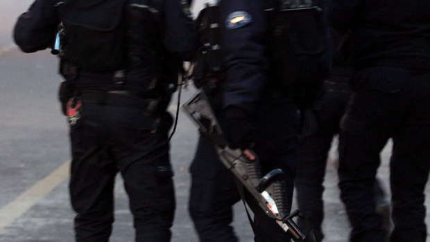 Polis ODTÜde o silahı kullandı