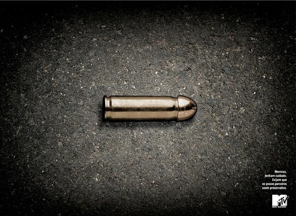 En çarpıcı 60 prezervatif reklamı