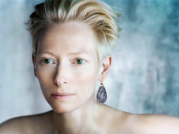 Tilda Swintonı kuytuda kıstırdık
