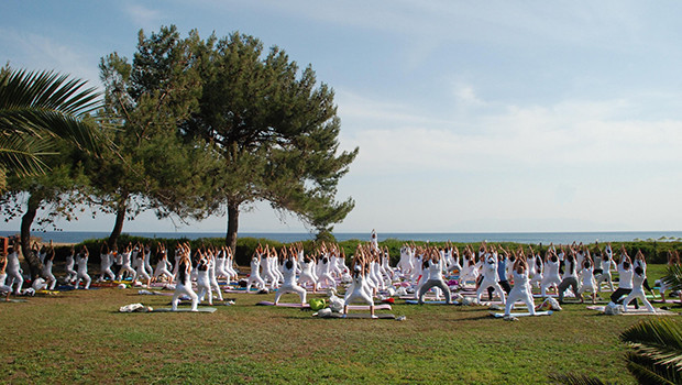 Bayram tatilinde yoga yapacaklar