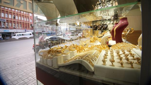 Düğün hediyesi altın, yerini para ya da ev eşyasına bıraktı