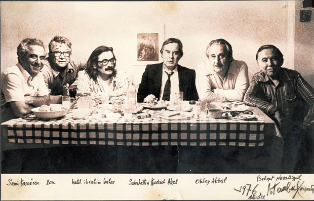 Yazar Oktay Akbal yaşamını yitirdi