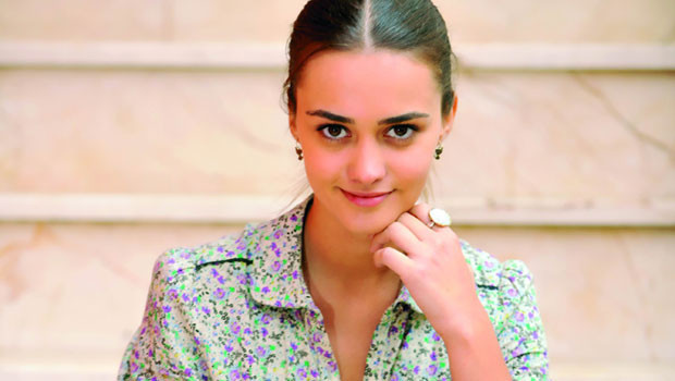 Şöhret yolculuğu böyle başlamış... Bunlar filmlerde olur, dalga mı geçiyorlar