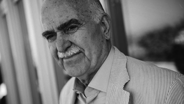 Muhteşem Cerrah Profesör Dr. Ioannis Pallikaris