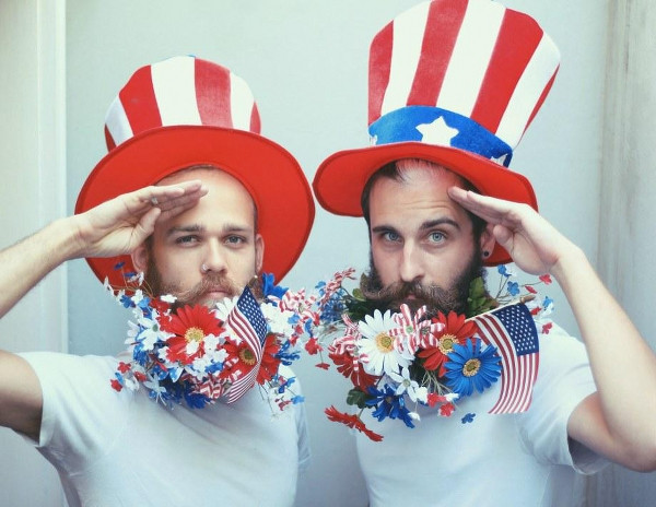 Sakallarından sanat yaratıyorlar