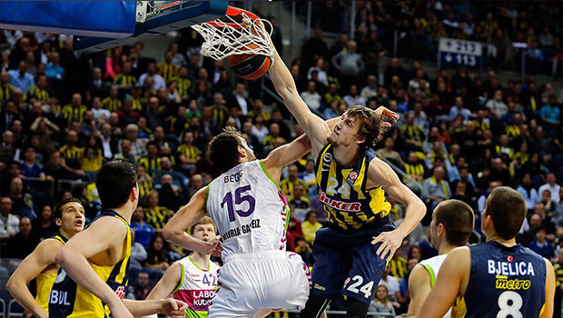 Fenerbahçede tarihi operasyon