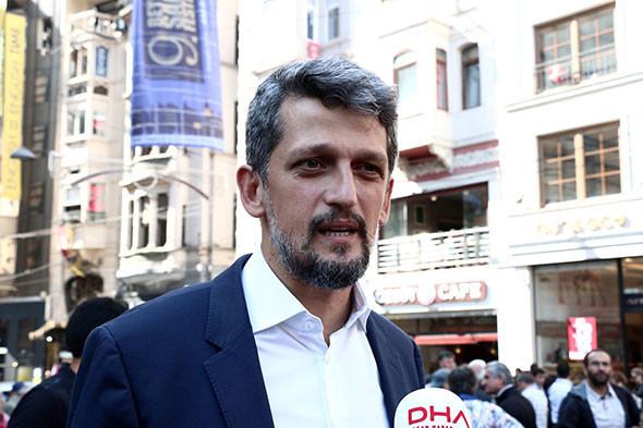 Gazeteciler baskı ve saldırılara karşı yürüdü