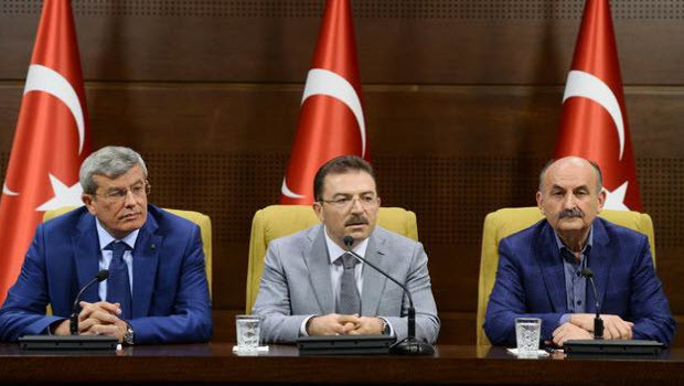 Ankarada tren garı önünde meydana gelen patlamada 95 kişi öldü, 246 kişi yaralandı