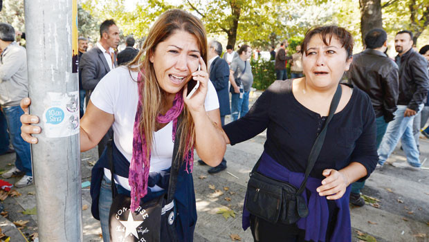 Ankara tren garı önünde patlama: 95 ölü, 48i ağır 246 yaralı