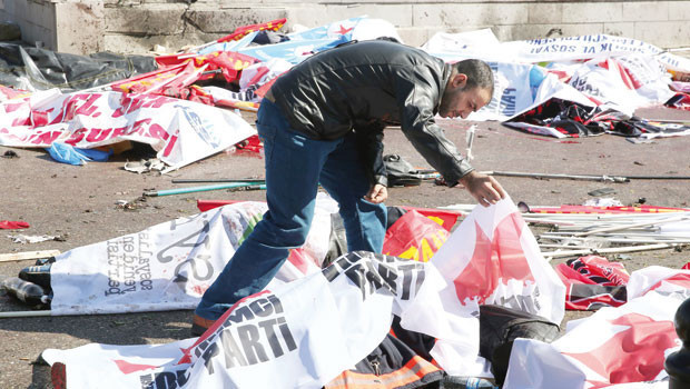 Ankara tren garı önünde patlama: 95 ölü, 48i ağır 246 yaralı