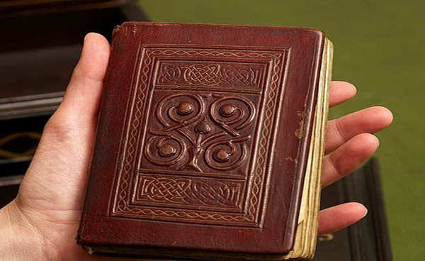 Dünyanın en pahalı kitapları... En pahalısı 48,4 milyon dolar