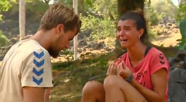 Survivor All Star izle | Ödül oyununu kaybeden Ünlüler takımı sinir krizi geçirdi