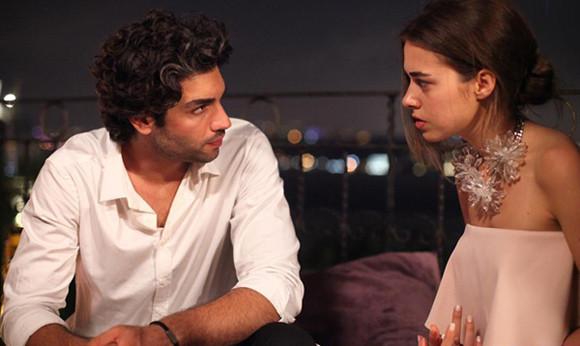 Tatlı Küçük Yalancılar izle Star TV 3. yeni bölüm özeti ve fragmanı