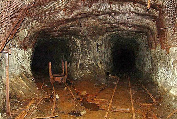 Uyuma ve seks hastalığına yakalanan köyün sırrı çözüldü