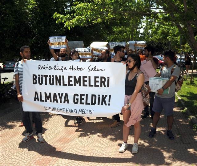 Üniversiteyi karıştıran eylem