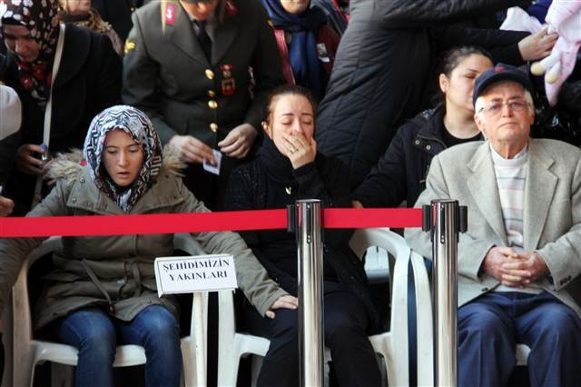 13 köylü son yolculuğuna böyle uğurlandı
