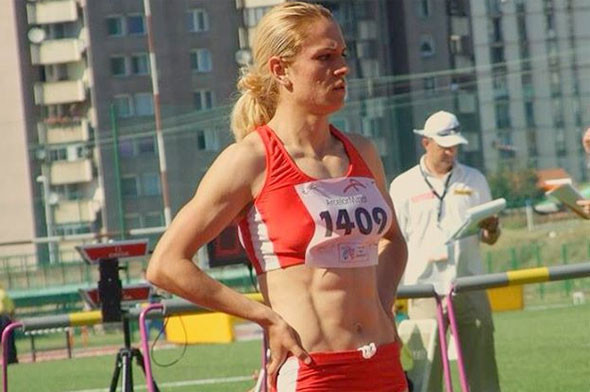 Nagihan Karaderenin bilinmeyen hayatı Nagihan Karaderenin bilinmeyen hayatı