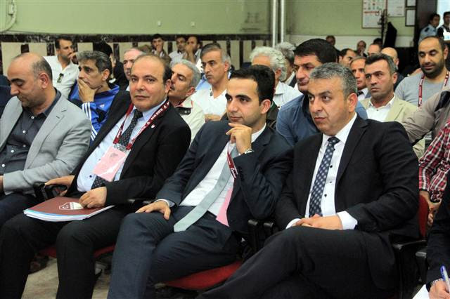 Elazığsporun kongresinde şehir karıştı