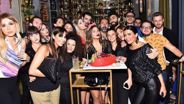 Nihal Candan yeni yaşını kutladı