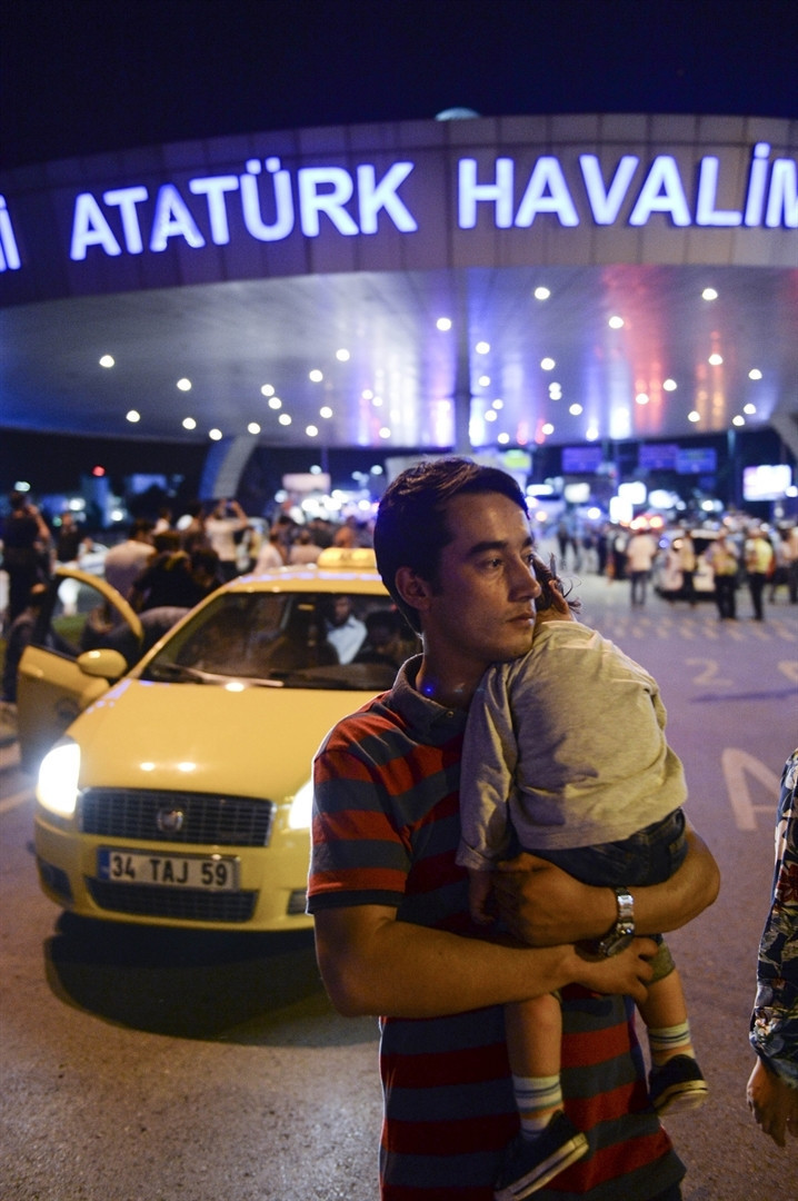 Patlamalardan sonra ilk görüntüler