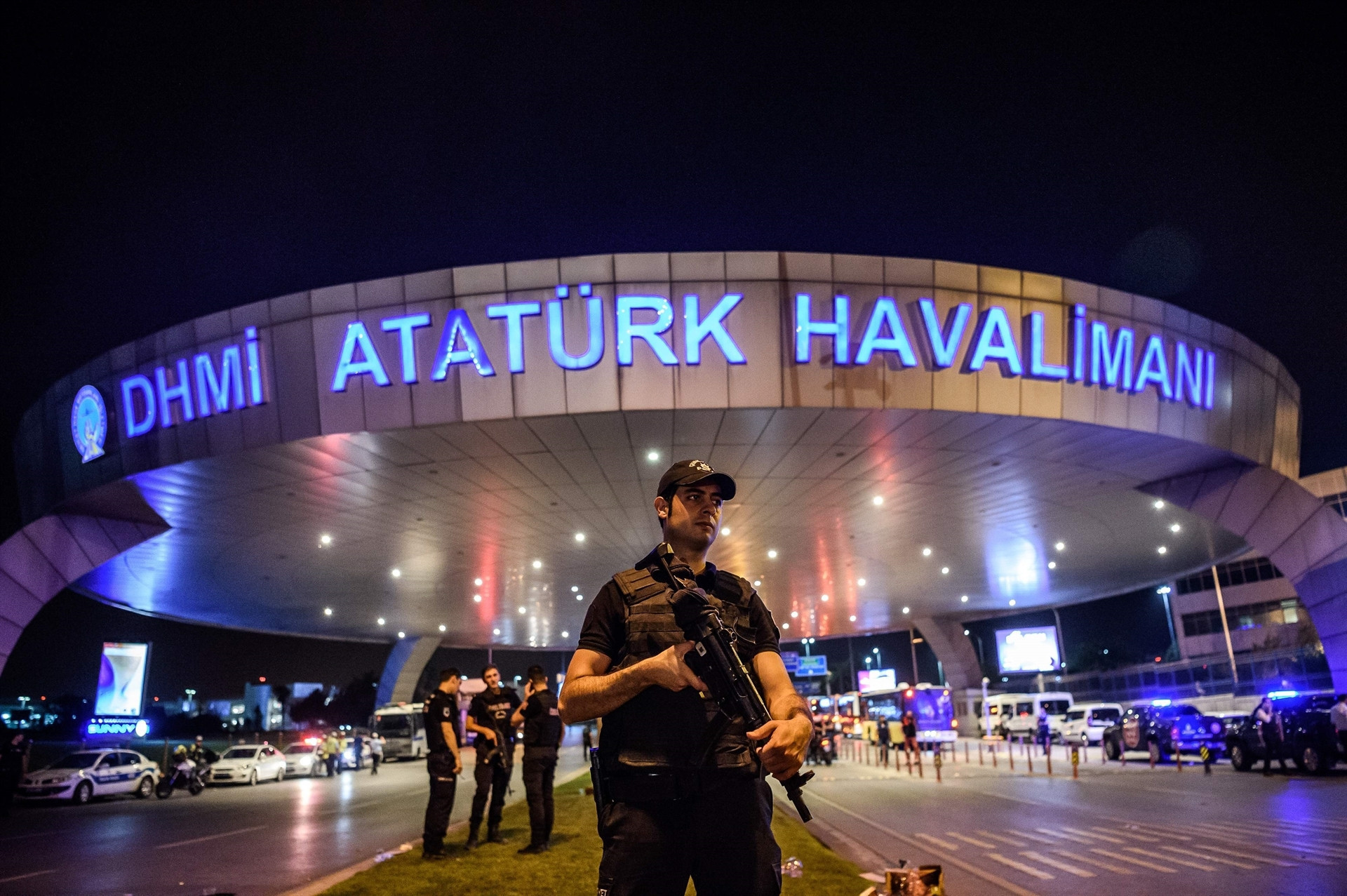 Patlamalardan sonra ilk görüntüler